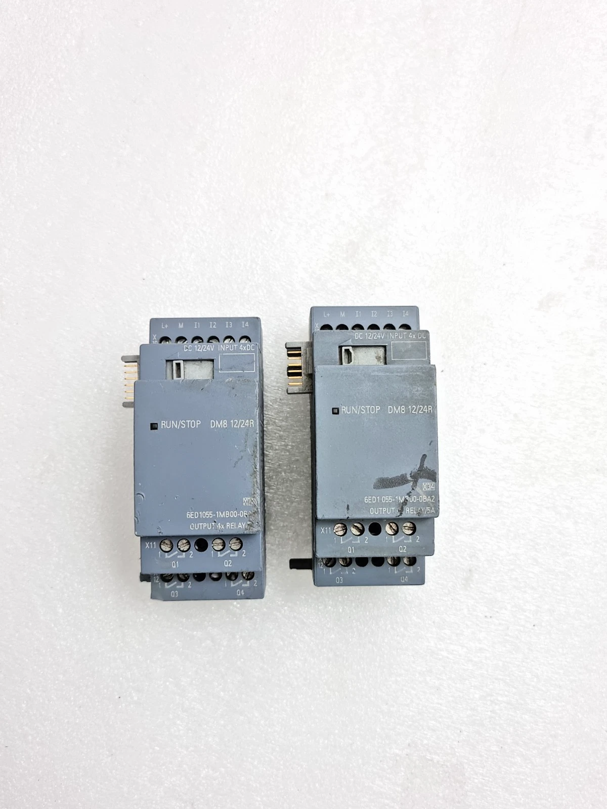 Lot Of 2 Pcs Siemens 6ED1055-1MB00-0BA2 Expansion Module DM8 12/24R 12/24Vdc